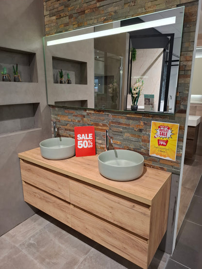 Badkamermeubel 140cm met opbouwkommen +spiegel