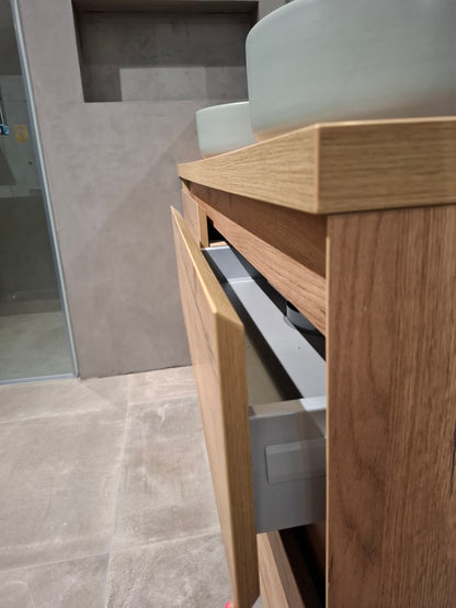 Badkamermeubel 140cm met opbouwkommen +spiegel